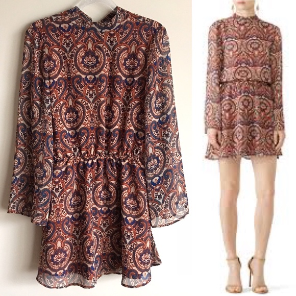 cupcakes & cashmere Dresses & Skirts - CUPCAKES AND CASHMERE Malory Star Paisley Dress